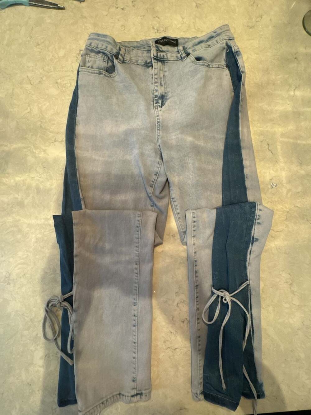 Your Cute Jeans Two-Tone Side Stripe Tie Hem Jeans Size 11